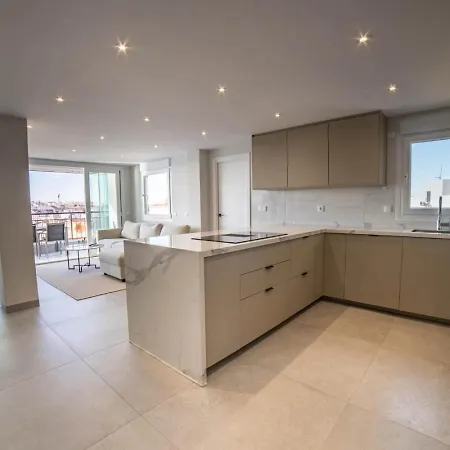 Frontline Sea Views - Pool - Center Appartamento Torrevieja
