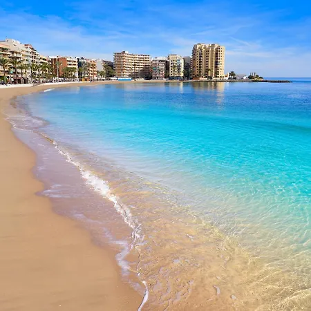 Frontline Sea Views - Pool - Center Apartman *